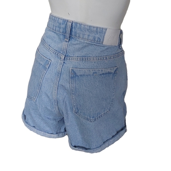 ZARA NWT CUFF RIPPED  HIGH RISE DENIM SIZE 8 - Picture 3 of 9